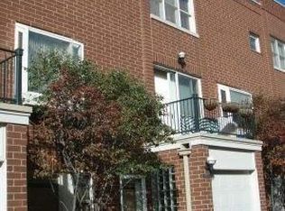 1777 W Altgeld St APT F, Chicago, IL 60614