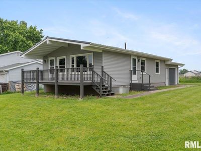 1228 Emerald Dr, Davenport, IA, 52804