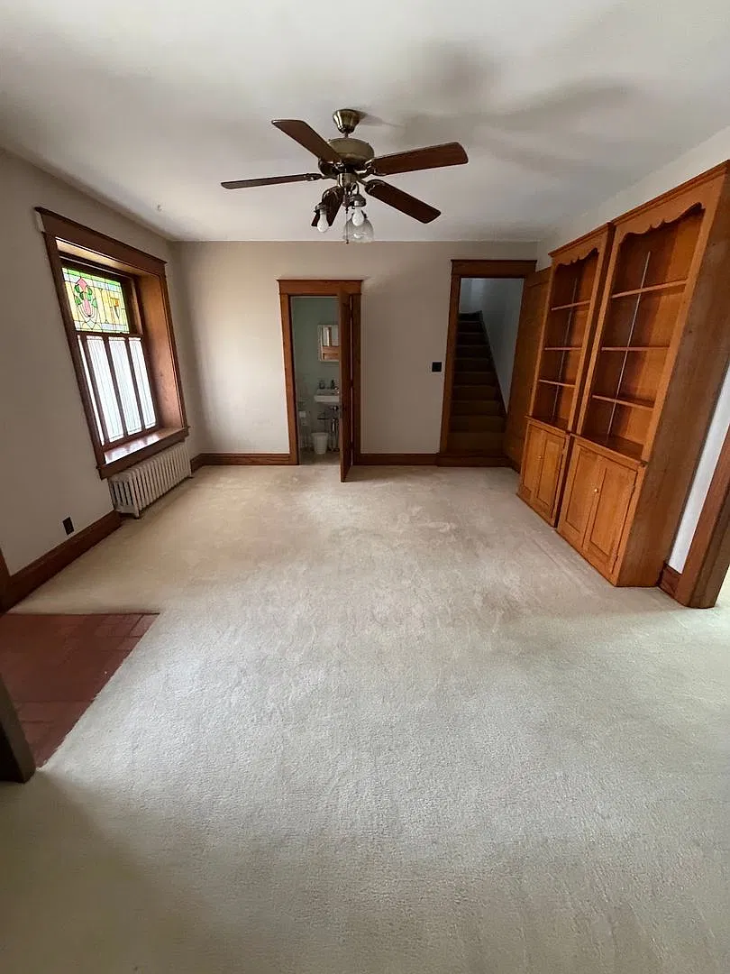 Spacious 4-Bedroom Corner Property Near Transportation & Local Park — Photo 4