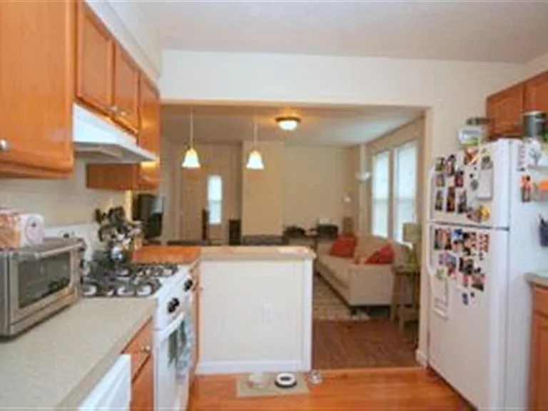 397 Columbia St #3 — Photo 3