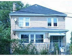 9613 Frankstown Rd photo 1