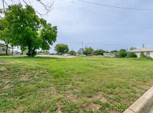 1503 E Vickery Blvd, Fort Worth, TX 76104
