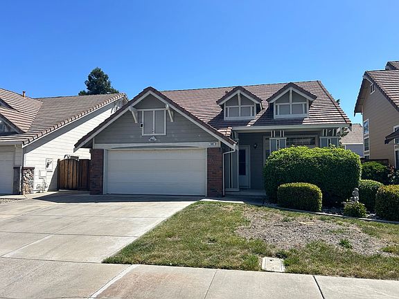 2nd image of 580 Creekwood Ct