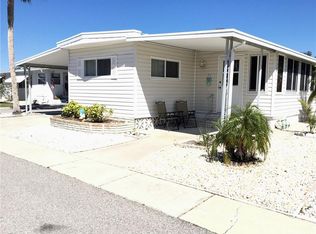 5651 Hyacinth Rd, Venice, FL 34293