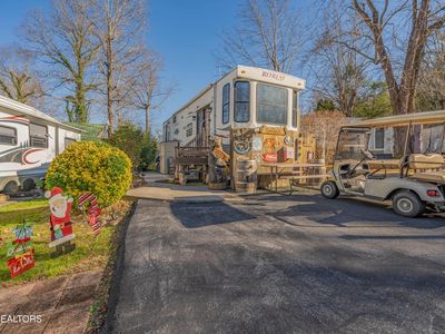 4229 E Pkwy, Gatlinburg, TN, 37738