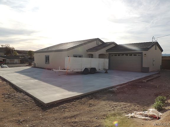 2nd image of 2671 Paloma Senda Drive