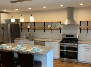 756 E 5th St #2, Boston, MA 02127