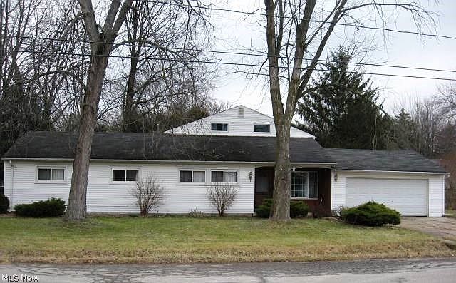 1st image of 9883 Bryant Dr