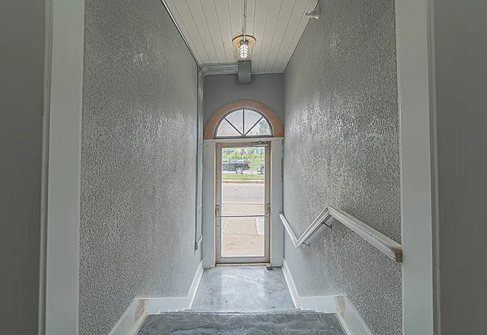 718 15th Street - 5 — Photo 3