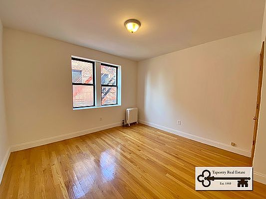 3rd image of 47-27 39th St #15A