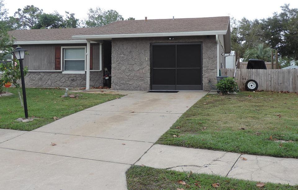 1st image of 1328 Golf Ave