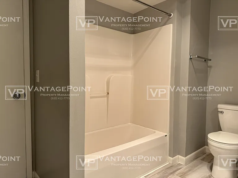 306 Nancy St — Photo 12