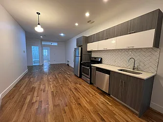 142 Wilson Avenue, #1