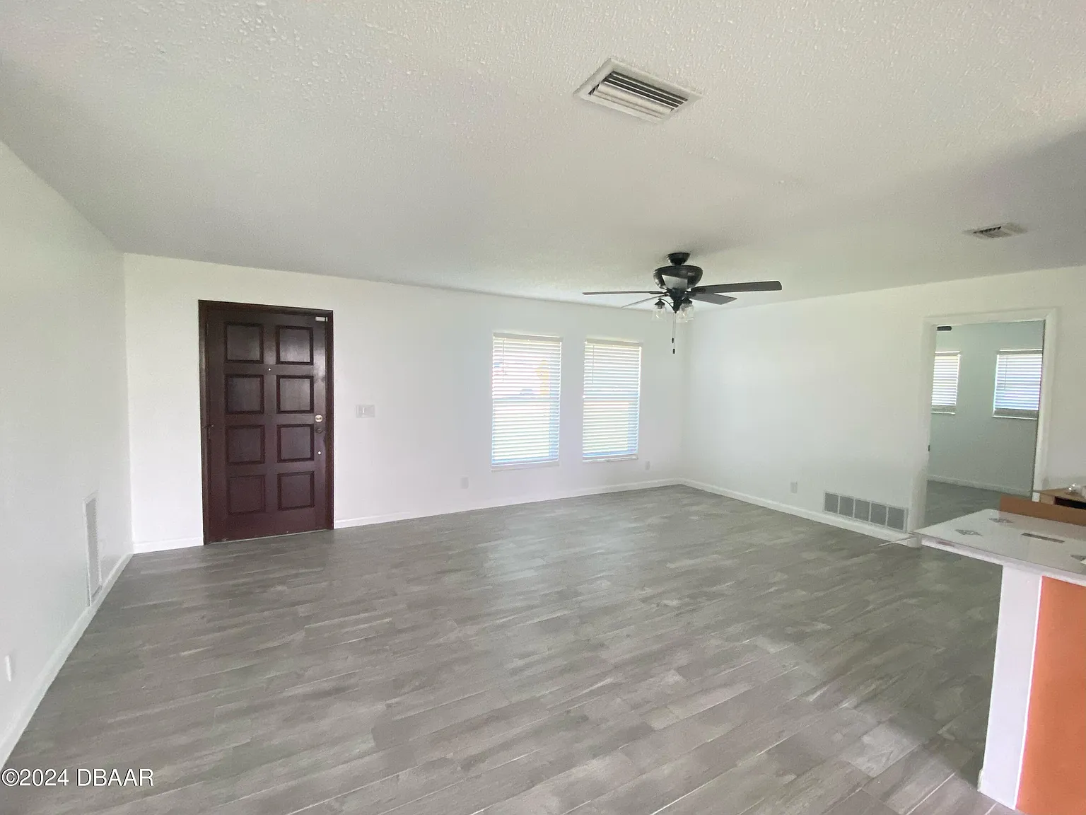 2 bed, 2.0 bath, 1071 sqft, $2,300 — Photo 4
