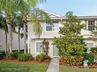 9929 NW 57th Mnr, Pompano Beach, FL 33076