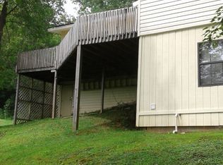 1652 Highway 143, Roan Mountain, TN 37687