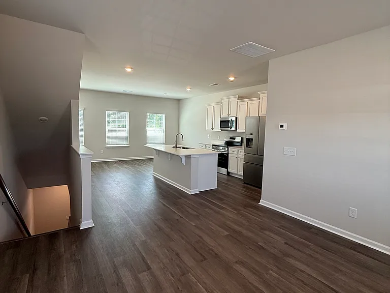 153 Simms Way — Photo 9