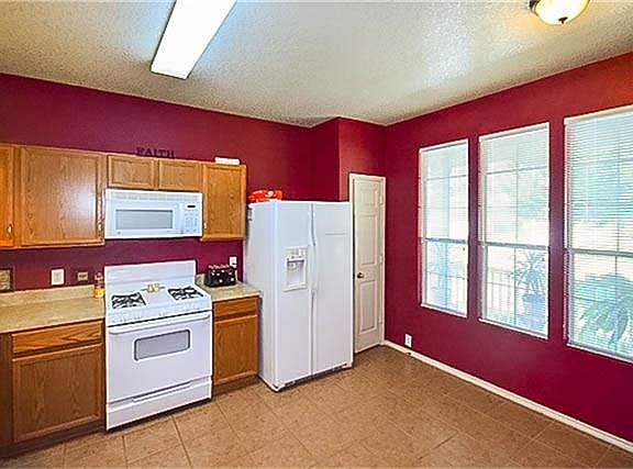 4th image of 6347 Scotchwood Dr