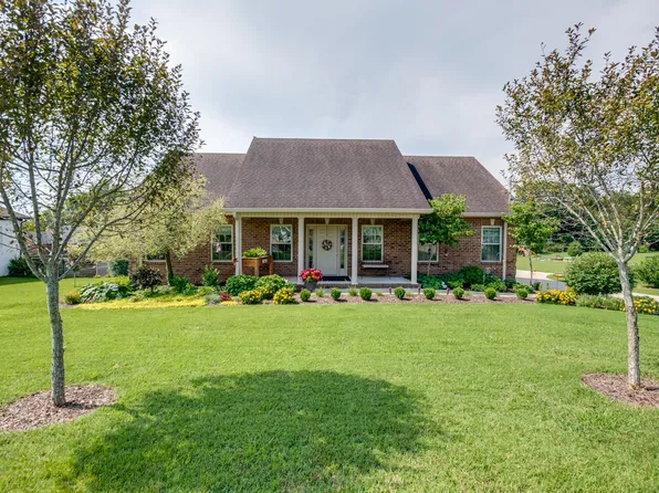 214 Sunny Side Dr, Chapel Hill, TN 37034