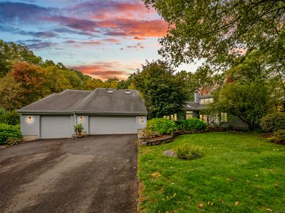 39 High Ridge Hollow, Avon, CT, 06001