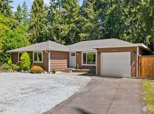 20624 Marine View Dr SW, Seattle, WA 98166