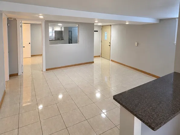 2839 N Neva Ave #1, Chicago, IL 60634