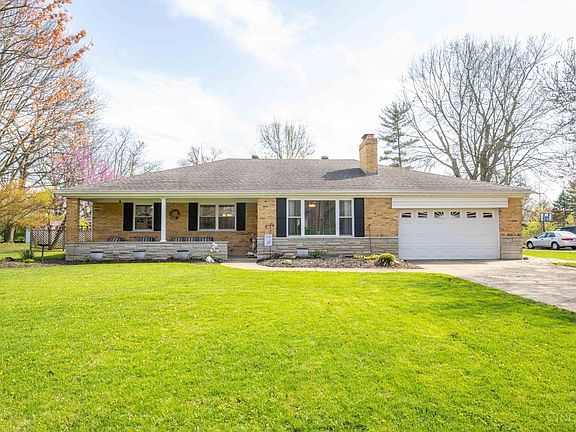 2nd image of 3707 Sagebrush Ln