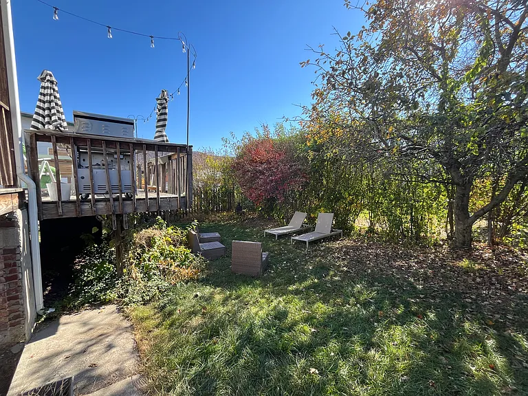 197 Rombout Ave #1 — Photo 16