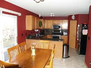 2nd image of 5922 Glass Pointe Cir