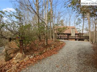534 Hawk Ridge Rd, Deep Gap, NC 28618