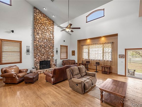 3rd image of 4559 W Dunklin St