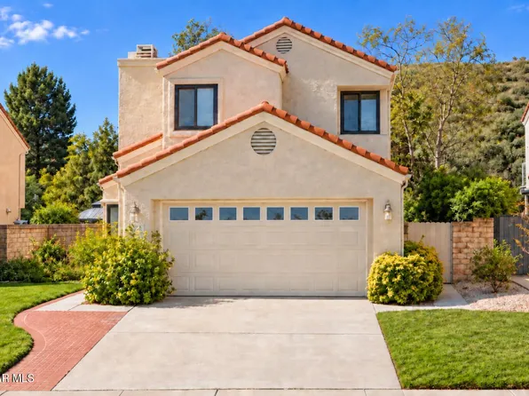 6879 Pecan Ave, Moorpark, CA 93021