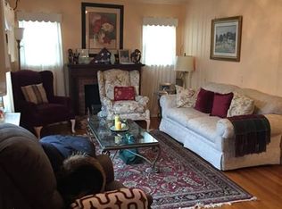 51 Jasper St, Valley Stream, NY 11580