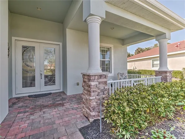 3881 Otter Bend CIR, FORT MYERS, FL 33905