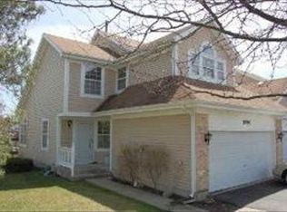 1900 Sunset Dr, Hanover Park, IL 60133
