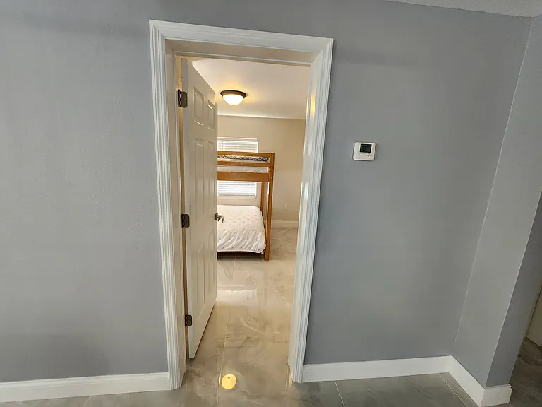 102 Cordova Rd — Photo 6