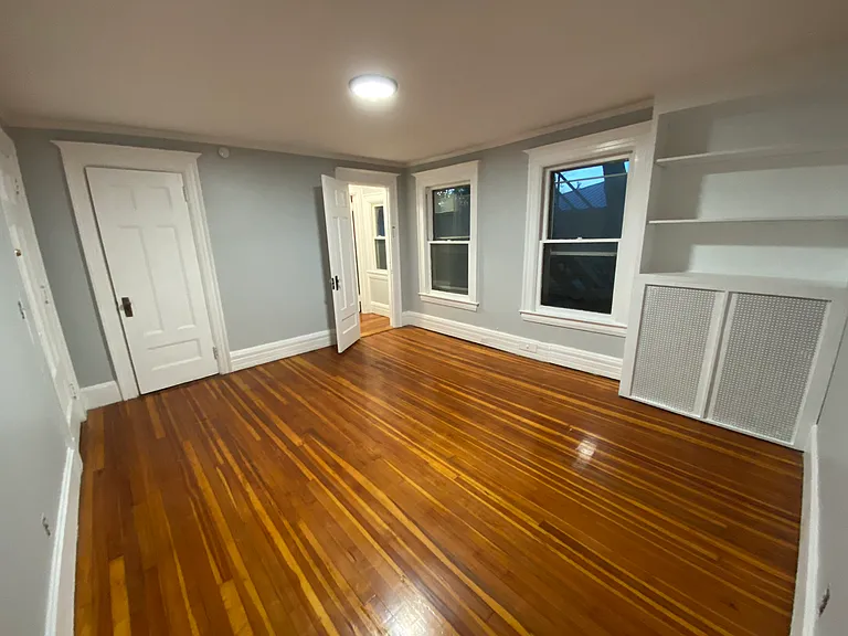 302 Barrington St #3 — Photo 4