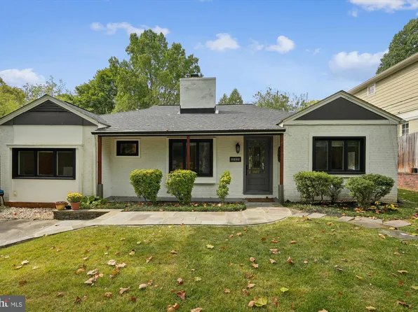 8604 Jones Mill Rd, Chevy Chase, MD 20815