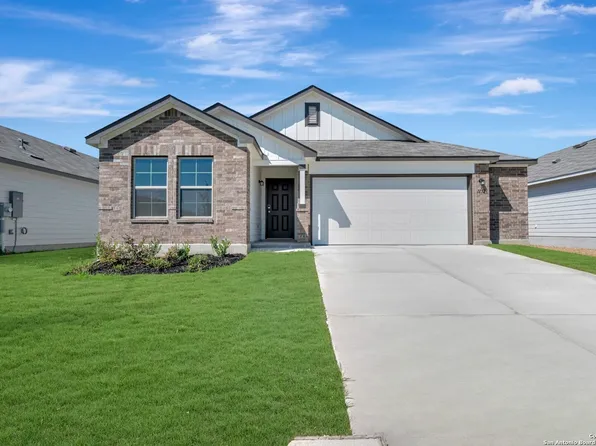 1132 Limestone Ridge, Seguin, TX 78155