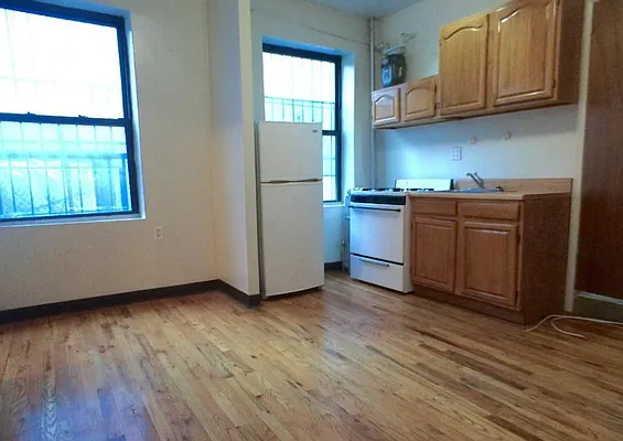 Rented by Compass | media 9