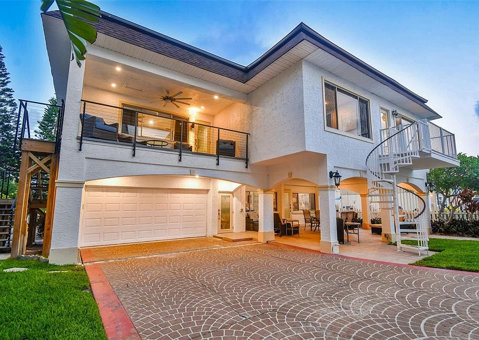 18301 Sunset Blvd, Redington Shores, FL 33708 MLS T3453133 Zillow