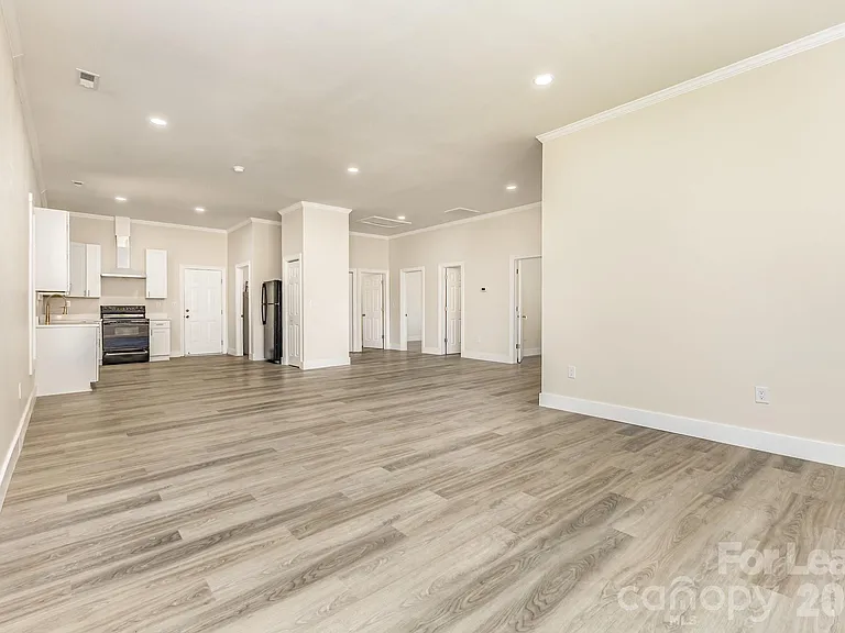 1205 S Lafayette St — Photo 2