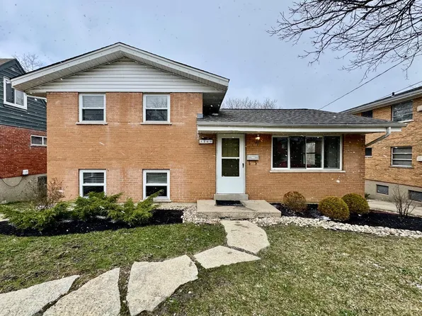 3260 Blueacres Dr, Cincinnati, OH 45239