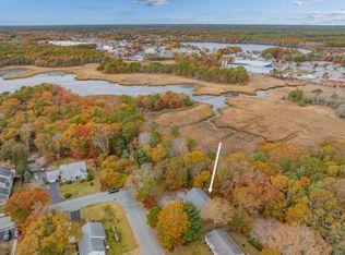 9 22nd St, Onset, MA 02558