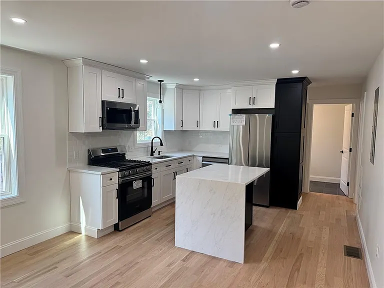 11 Brinkley St #1 — Photo 15