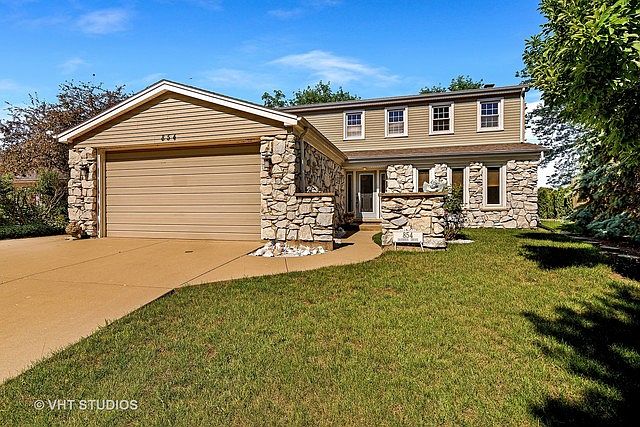 1st image of 854 N Sanborn Dr