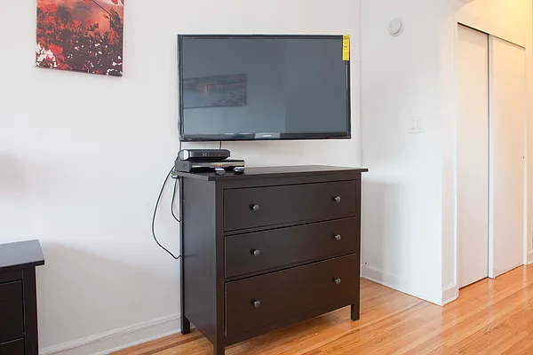 Rented by Big Apple Living | media 12