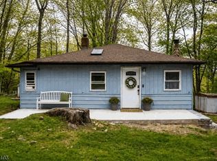15 Mohican Ave, Roxbury Twp., NJ 07850