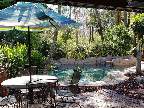 4th image of 3108 S Canal Dr