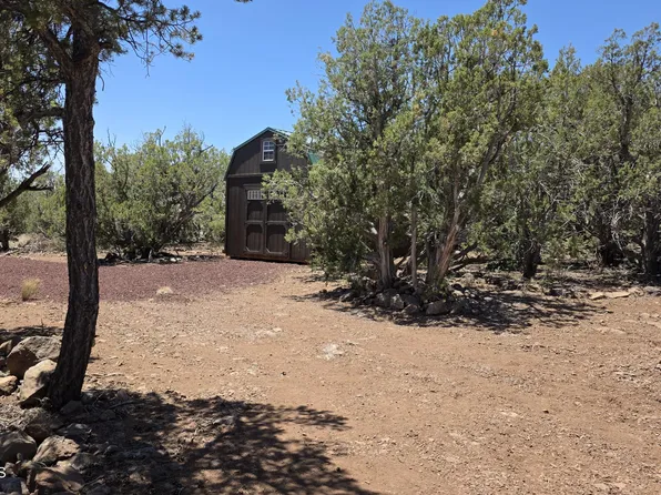 1148 N Floyd Ranch Rd, Seligman, AZ 86337